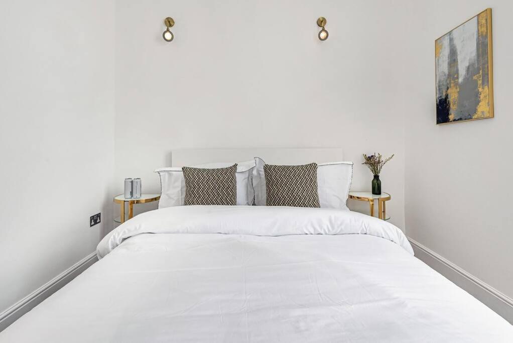 Lady On The Lane- 2 Bed Primrose Hill Apartment London Bagian luar foto
