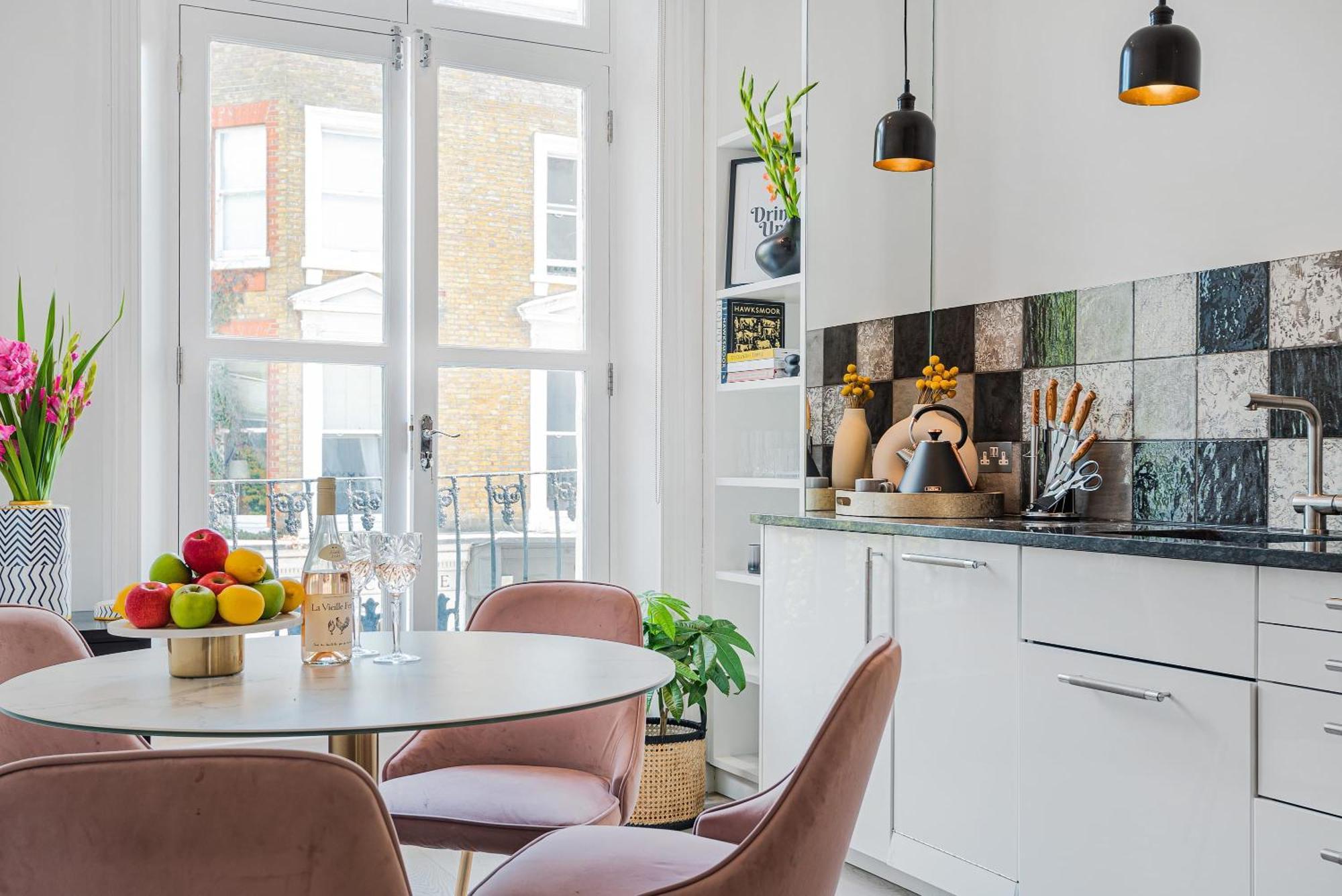 Lady On The Lane- 2 Bed Primrose Hill Apartment London Bagian luar foto