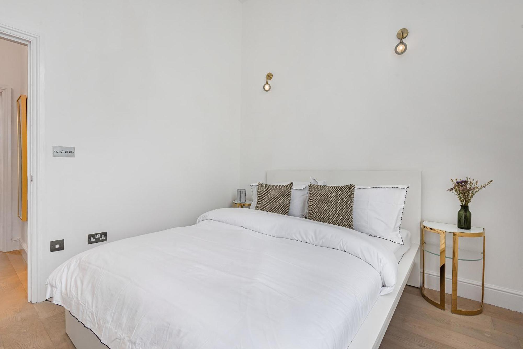 Lady On The Lane- 2 Bed Primrose Hill Apartment London Bagian luar foto